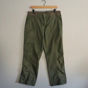 Wind River Women's Green Sz L High Rise Stretch Pocket Straight Leg Capri/Pants